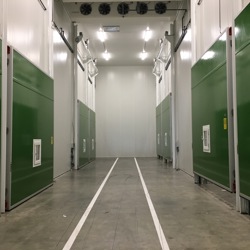 Gasdichte koeldeur met oppompbare profielen